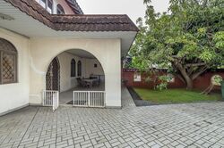 Sennett Estate (D13), Terrace #458446611
